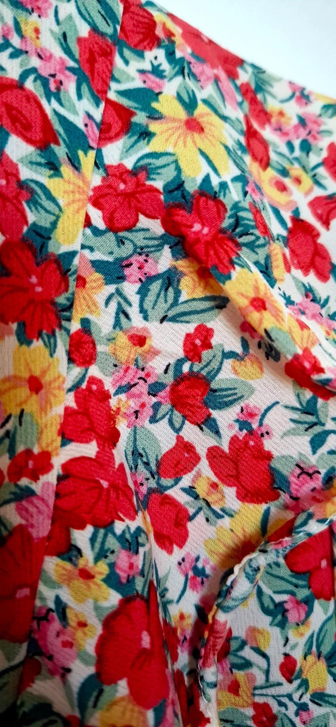 Blusa floral colorida – Lili LaLa – tamanho M – estado quase novo – photo 5